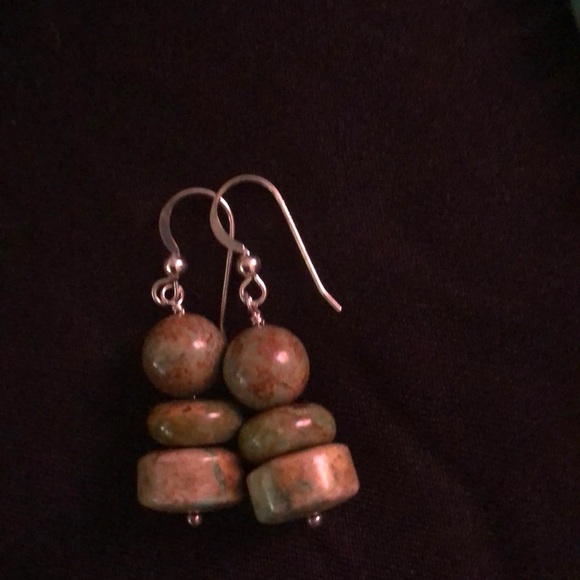 Graduated Turquoise Necklace Set - Picture 4 of 5